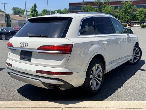 Certified 2025 Audi Q7 3.0T Premium Plus AWD/4WD image 6