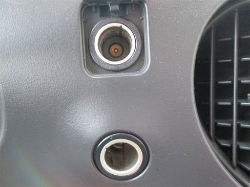 Used 2003 Ford E-450 and Econoline 450 image 39