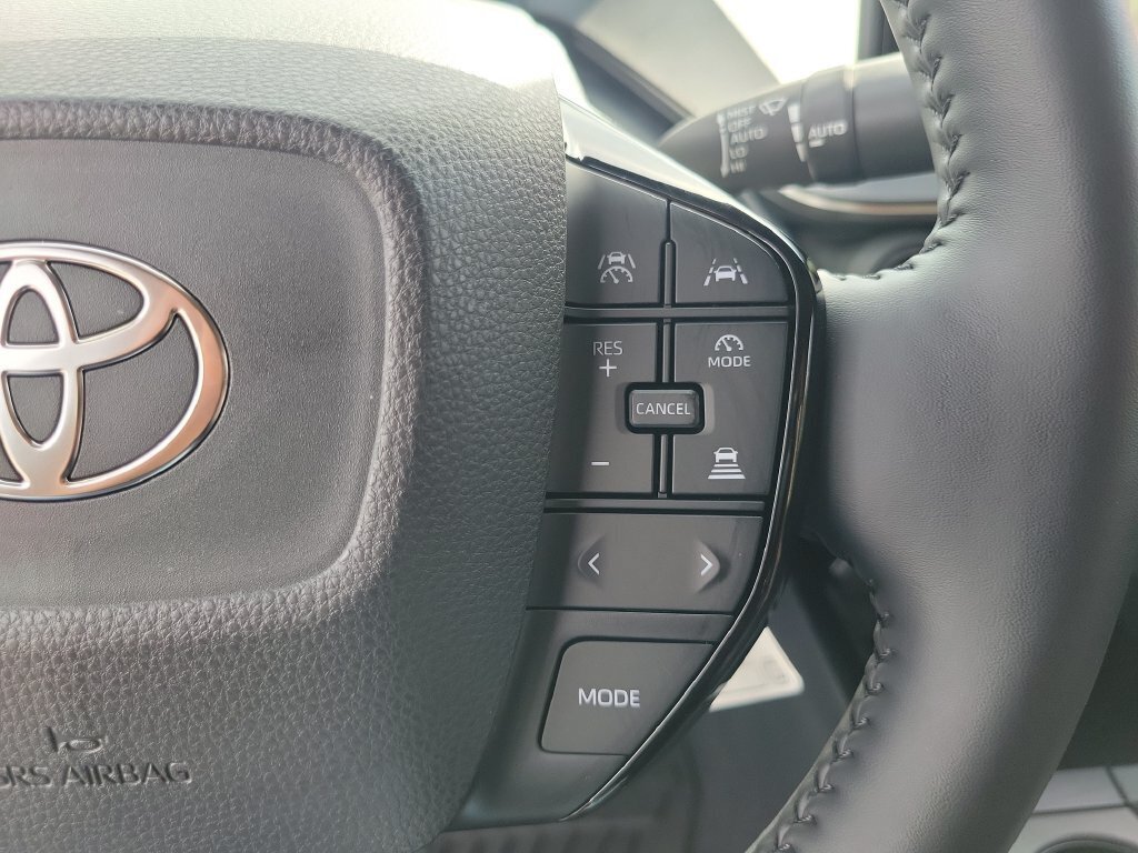 New 2027 Toyota Prius Limited w/ Limited Premium Package FWD image 26