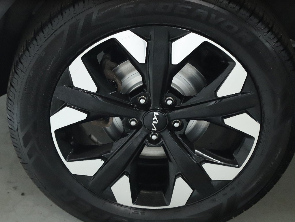 Used 2024 Kia Sportage X-Line w/ X-Line Premium Package AWD/4WD image 12
