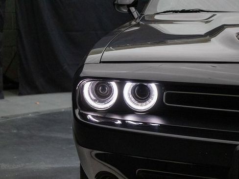 Used 2022 Dodge Challenger GT image 14