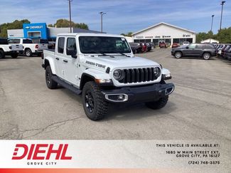 New 2025 Jeep Gladiator Sport image 1