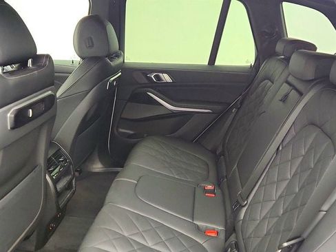 Used 2025 BMW X5 xDrive50e w/ M Sport Package image 21