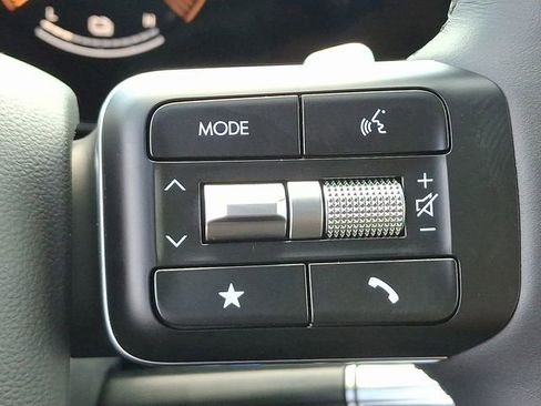 New 2026 Hyundai Santa Fe SE image 12