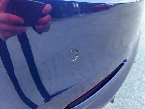 Used 2017 BMW 320i xDrive Sedan image 15