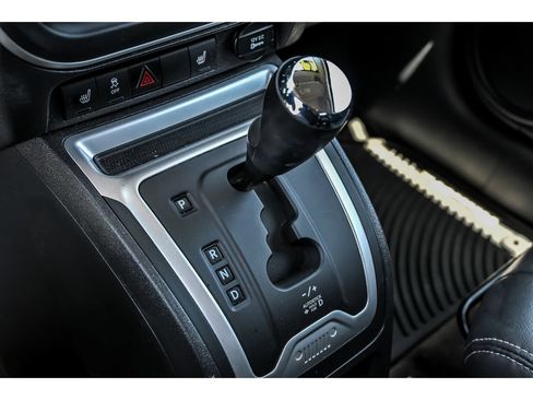 Used 2014 Jeep Compass Latitude AWD/4WD image 25