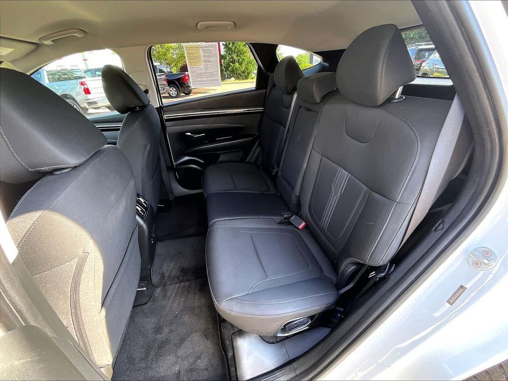 Used 2023 Hyundai Tucson SEL AWD/4WD image 15
