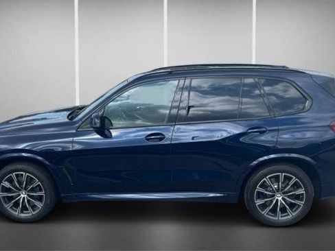 Used 2021 BMW X5 M50i w/ Executive Package AWD/4WD image 13