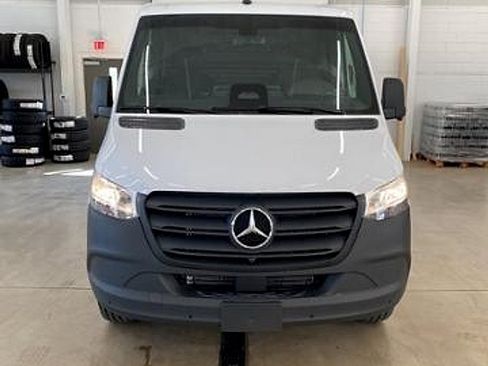 New 2026 Mercedes-Benz Sprinter 2500 image 8