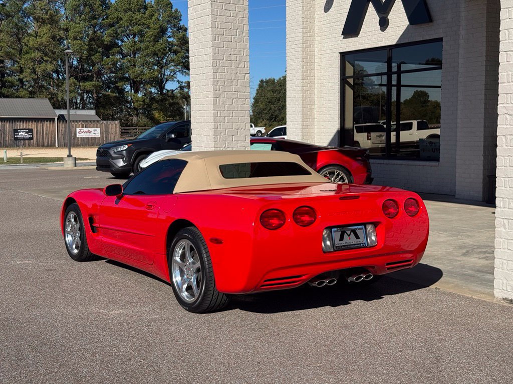 Used 2000 Chevrolet Corvette Convertible w/ Memory Pkg RWD image 7