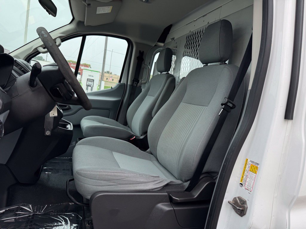 Used 2015 Ford Transit 250 130 Low Roof w/ Exterior Upgrade Package RWD image 4