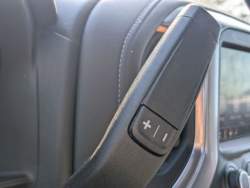 Used 2020 Chevrolet Silverado 2500 LTZ image 26