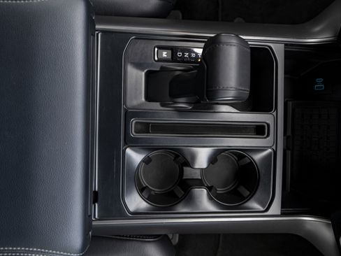 Used 2024 Ford F150 Lariat w/ Equipment Group 502A High image 28