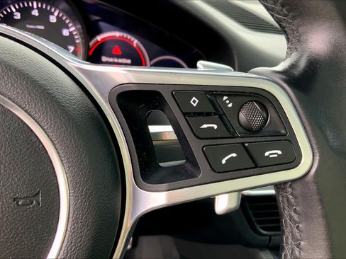 Used 2019 Porsche Cayenne S AWD/4WD image 24