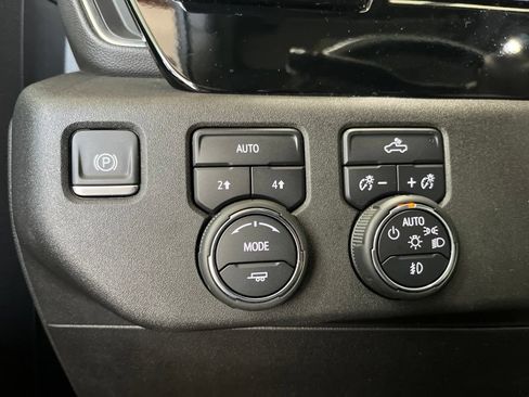 Used 2024 Chevrolet Silverado 1500 RST w/ Convenience Package II AWD/4WD image 13