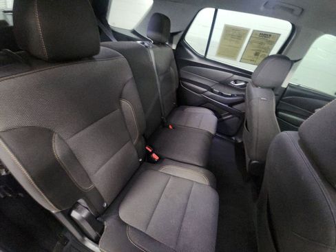 Used 2020 Chevrolet Traverse LS image 25