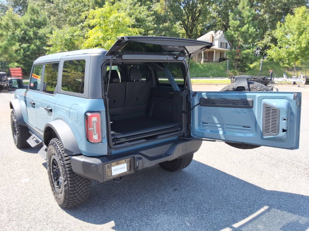 Used 2023 Ford Bronco Wildtrak AWD/4WD image 17