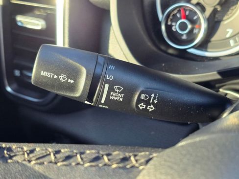 Used 2025 RAM 1500 Laramie image 31