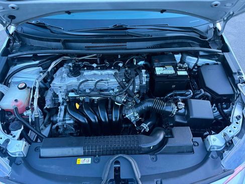 Used 2020 Toyota Corolla LE FWD image 33
