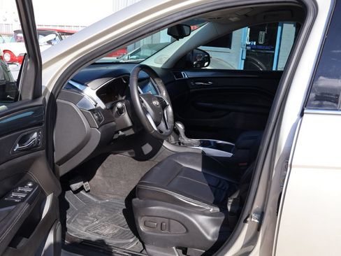 Used 2013 Cadillac SRX FWD image 21