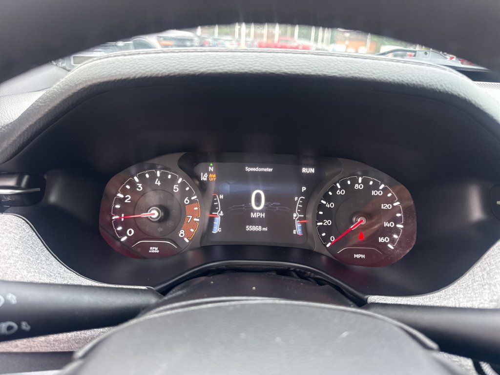 Used 2024 Jeep Compass Latitude AWD/4WD image 36