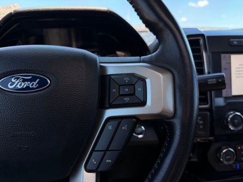 Used 2021 Ford F250 Lariat AWD/4WD image 30