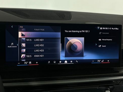 Used 2025 BMW X5 xDrive50e w/ M Sport Package image 16