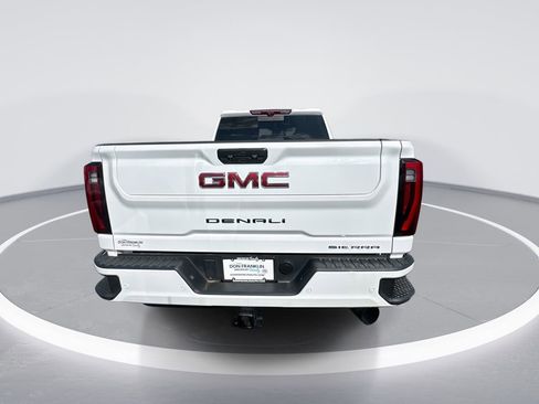 Used 2024 GMC Sierra 2500 Denali w/ Denali Reserve Package image 7