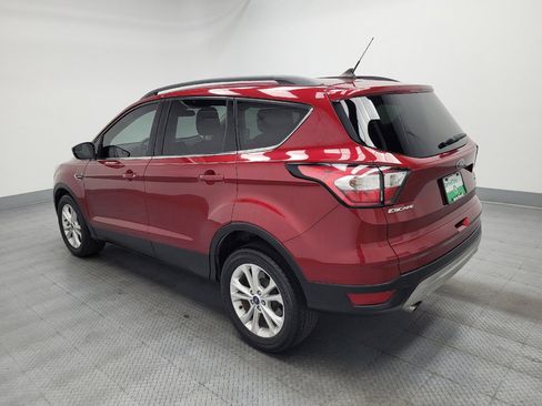 Used 2018 Ford Escape SE w/ SE Sync 3 Package image 3