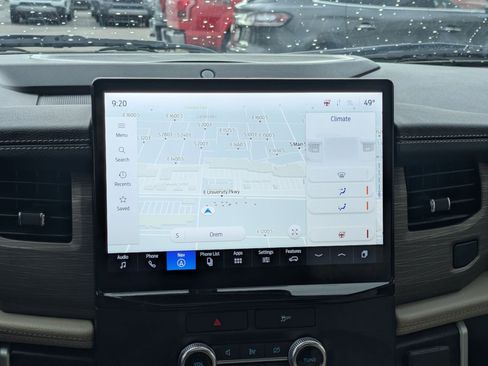 Used 2023 Ford Expedition Limited AWD/4WD image 28