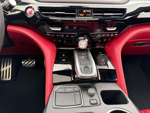 Used 2023 Acura MDX A-Spec image 22