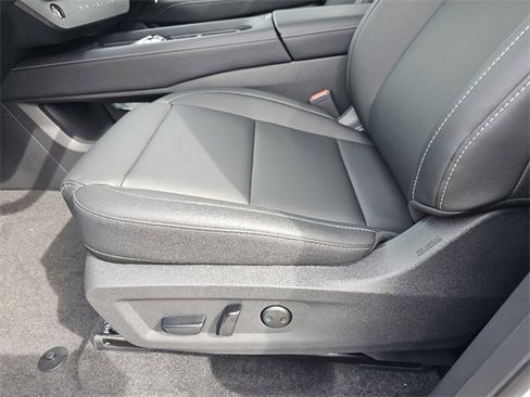 New 2025 Nissan Murano SL image 13