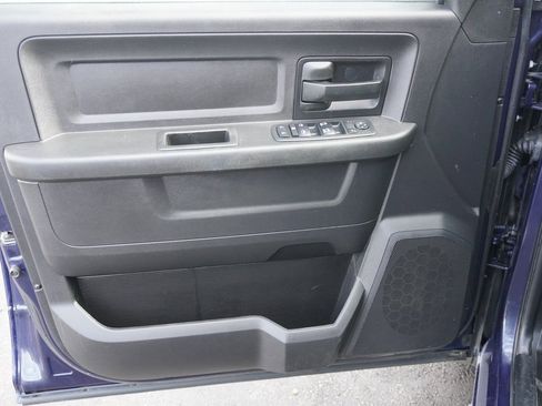 Used 2017 RAM 1500 Express w/ Express Value Package image 8