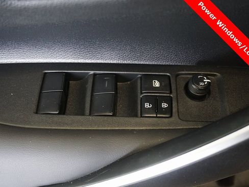 Certified 2023 Toyota Corolla SE image 6