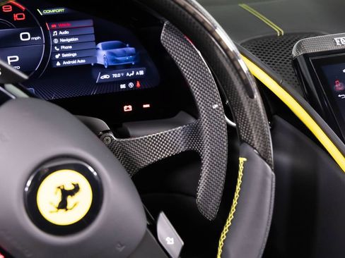 Used 2025 Ferrari Roma Spider RWD image 38