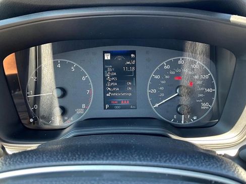 Used 2025 Toyota Corolla SE image 20