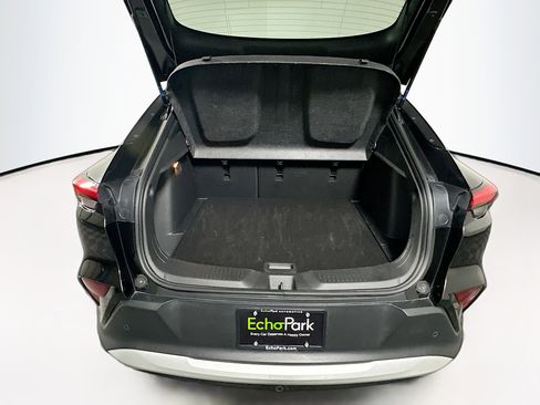 Used 2025 Buick Envista Preferred FWD image 28
