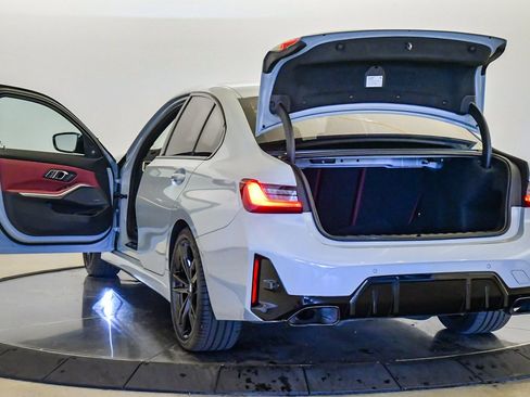 Certified 2023 BMW M340i xDrive w/ Premium Package image 32