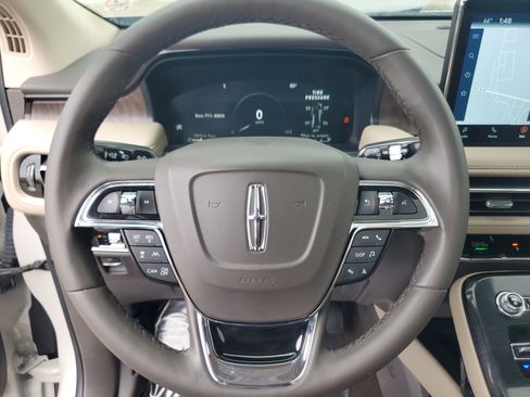 Used 2023 Lincoln Nautilus Reserve w/ Equipment Group 201A AWD/4WD image 14
