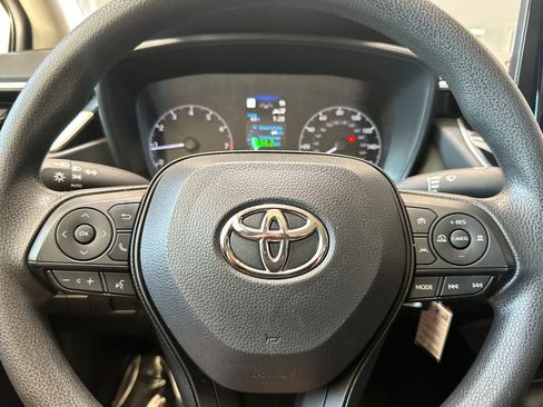 Used 2023 Toyota Corolla LE w/ Carpet Mat Package (TMS) FWD image 22
