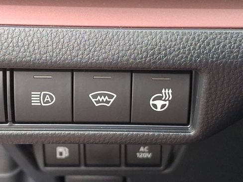 New 2026 Toyota Prius Plug-In Hybrid FWD image 19