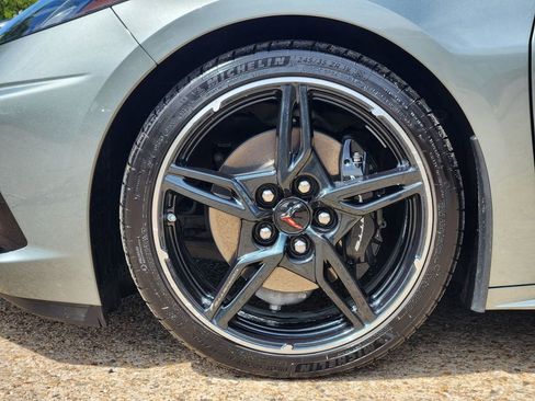 Used 2024 Chevrolet Corvette Stingray Preferred Cpe w/ 2LT image 15