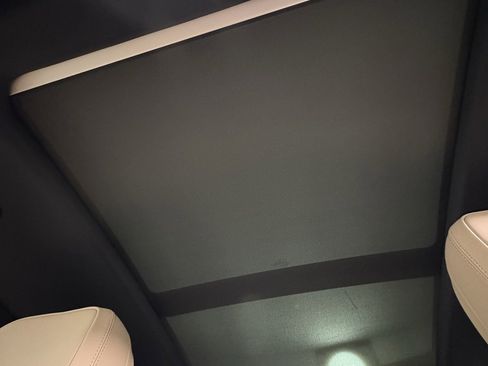 Used 2025 Porsche Macan S image 22