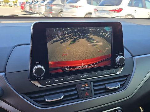 Used 2024 Nissan Altima 2.5 SR image 27