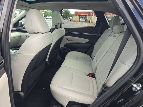 Used 2023 Hyundai Tucson Limited FWD image 14