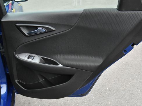 Used 2023 Chevrolet Malibu LT image 35