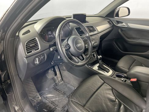 Used 2018 Audi Q3 2.0T Premium w/ Convenience Package image 9