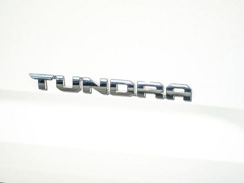 Used 2023 Toyota Tundra Limited w/ Power Package AWD/4WD image 11