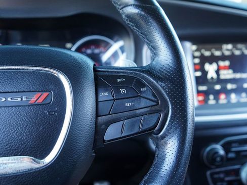 Used 2019 Dodge Charger Scat Pack RWD image 33