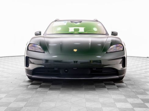 New 2026 Porsche Taycan 4S AWD/4WD image 9